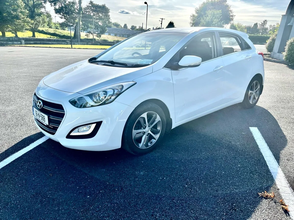 2016 Hyundai i30 1.6 diesel - Image 2