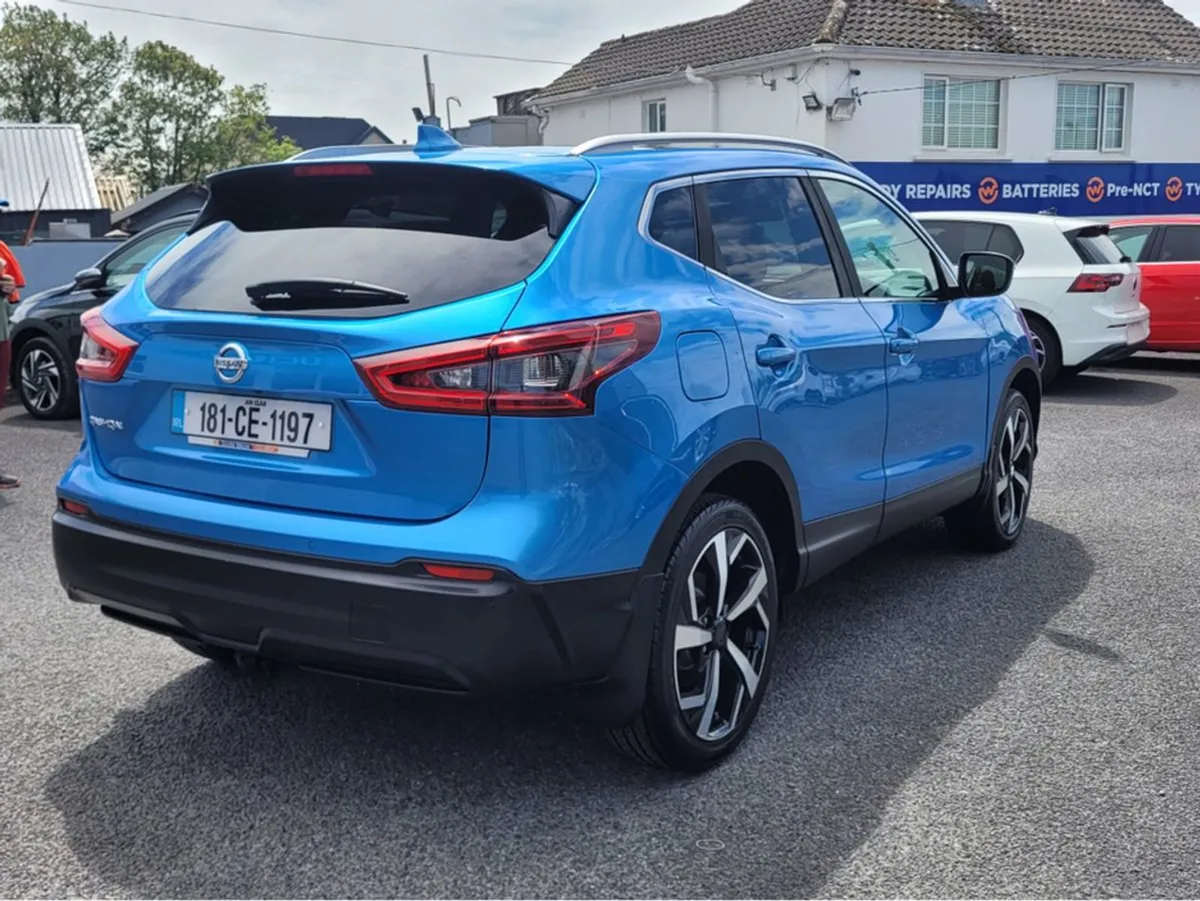 Nissan QASHQAI 1.5 DSL SV SS 18 4DR - Image 3