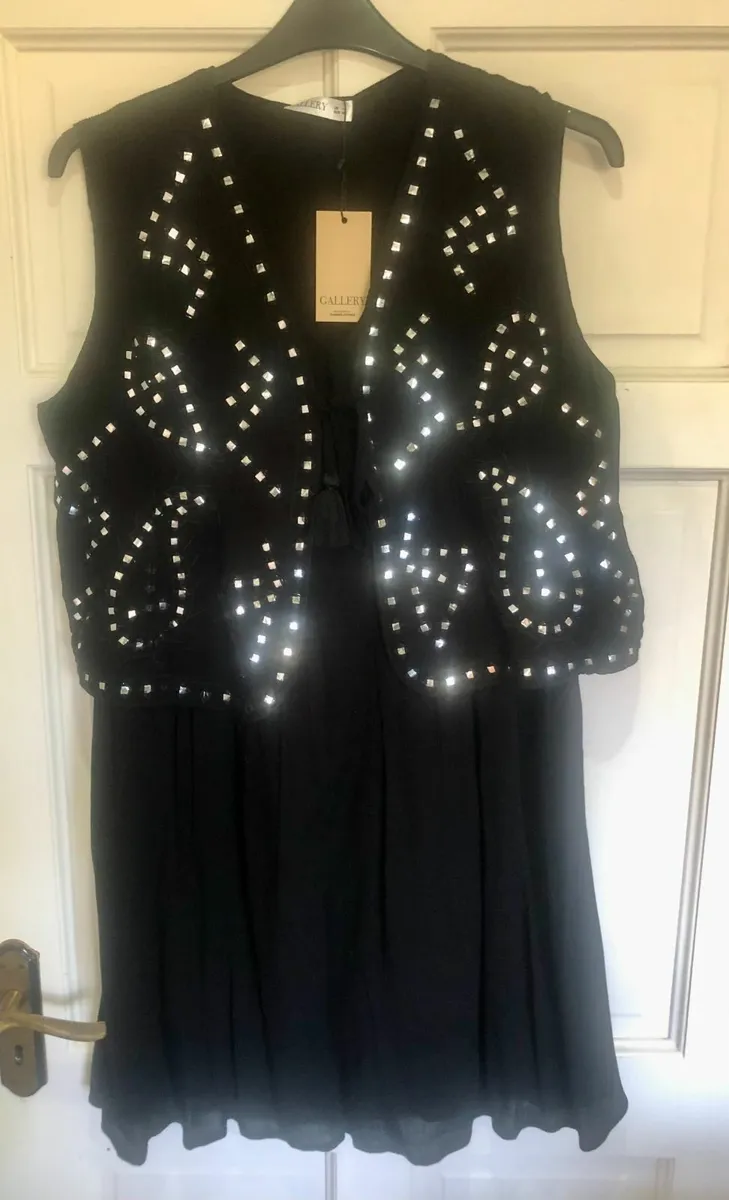 Dress & Waistcoat - Image 1