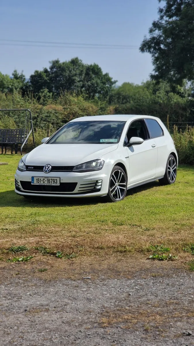 2015 Vw Golf GTD - Image 1