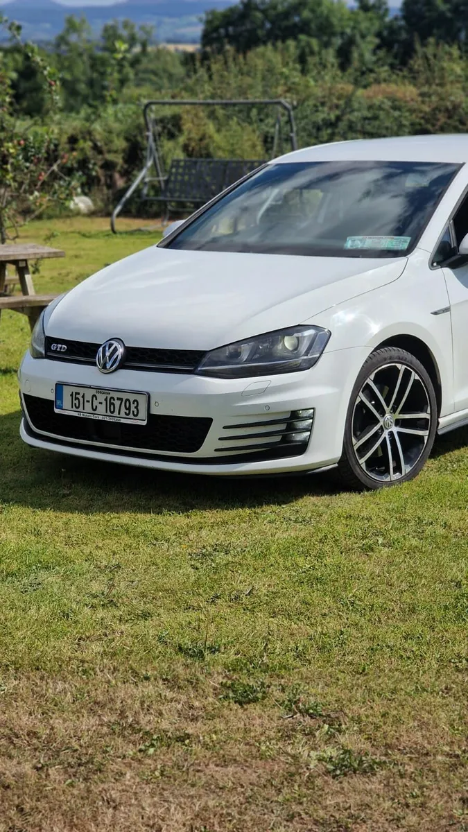 2015 Vw Golf GTD - Image 2