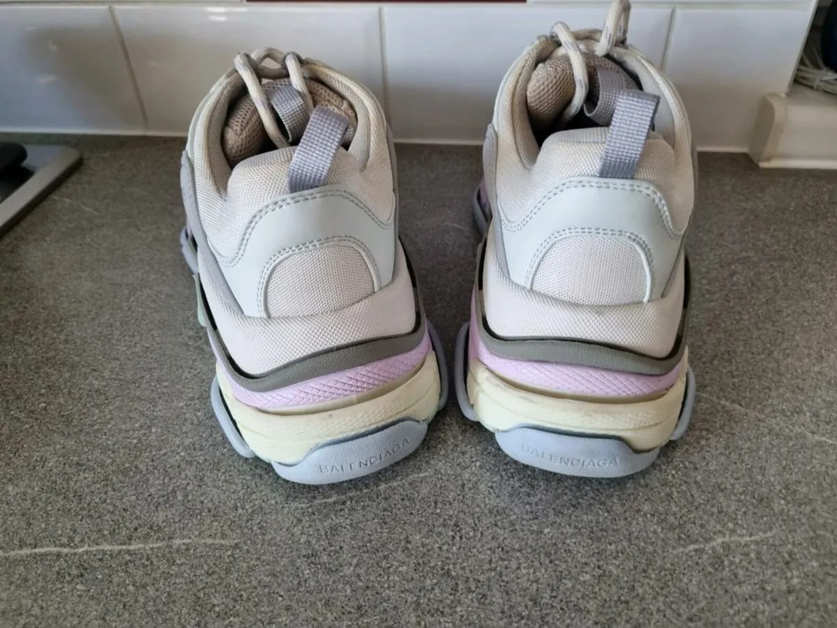 Balenciaga runners - Image 2