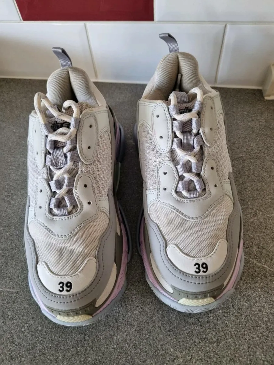 Balenciaga runners - Image 4