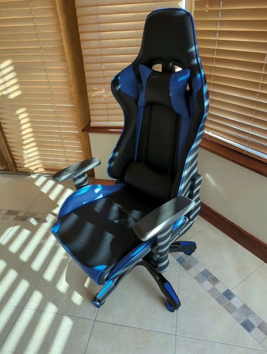 Office chair - Image 1
