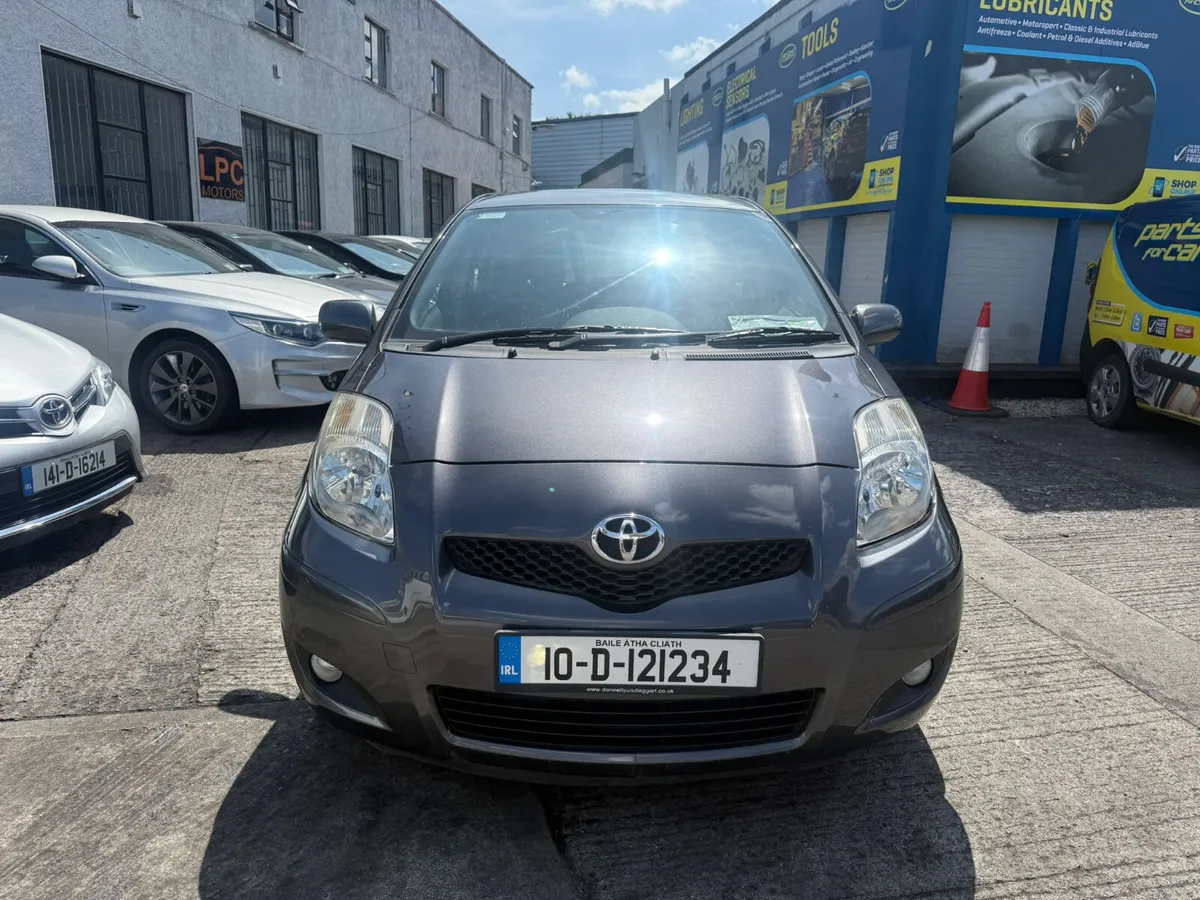 Toyota Yaris 2010 Automatic - Image 4