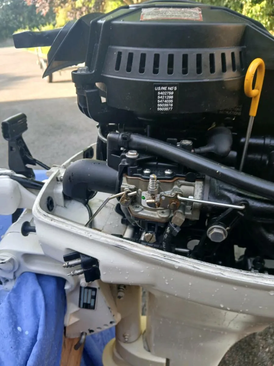 Johnson 8hp 4 stroke low emmision - Image 1