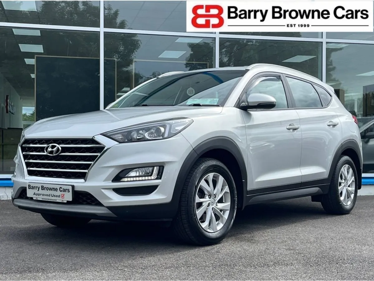 Hyundai Tucson Ix35 Executive 5DR - Image 2