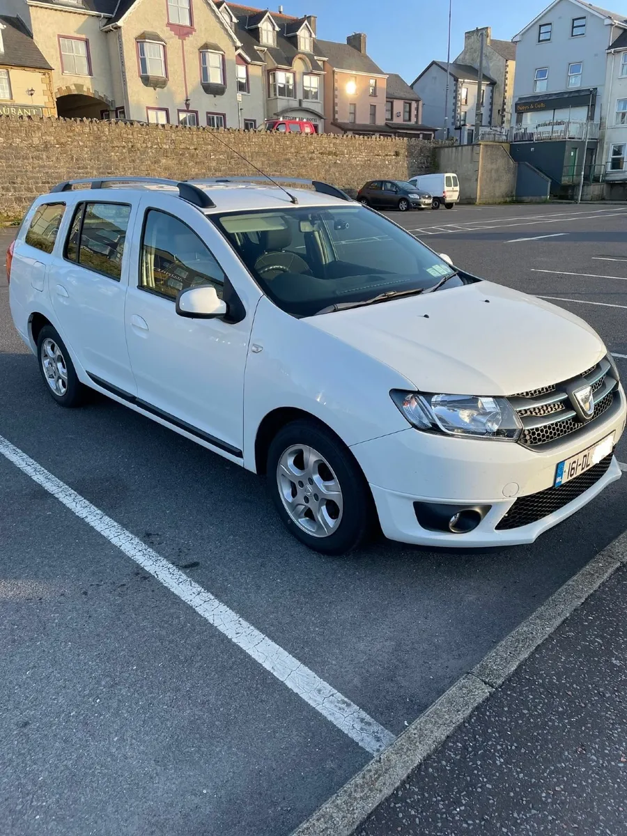 Dacia Logan 2016 -  **1100 KM to a Tank of Fuel !* - Image 3