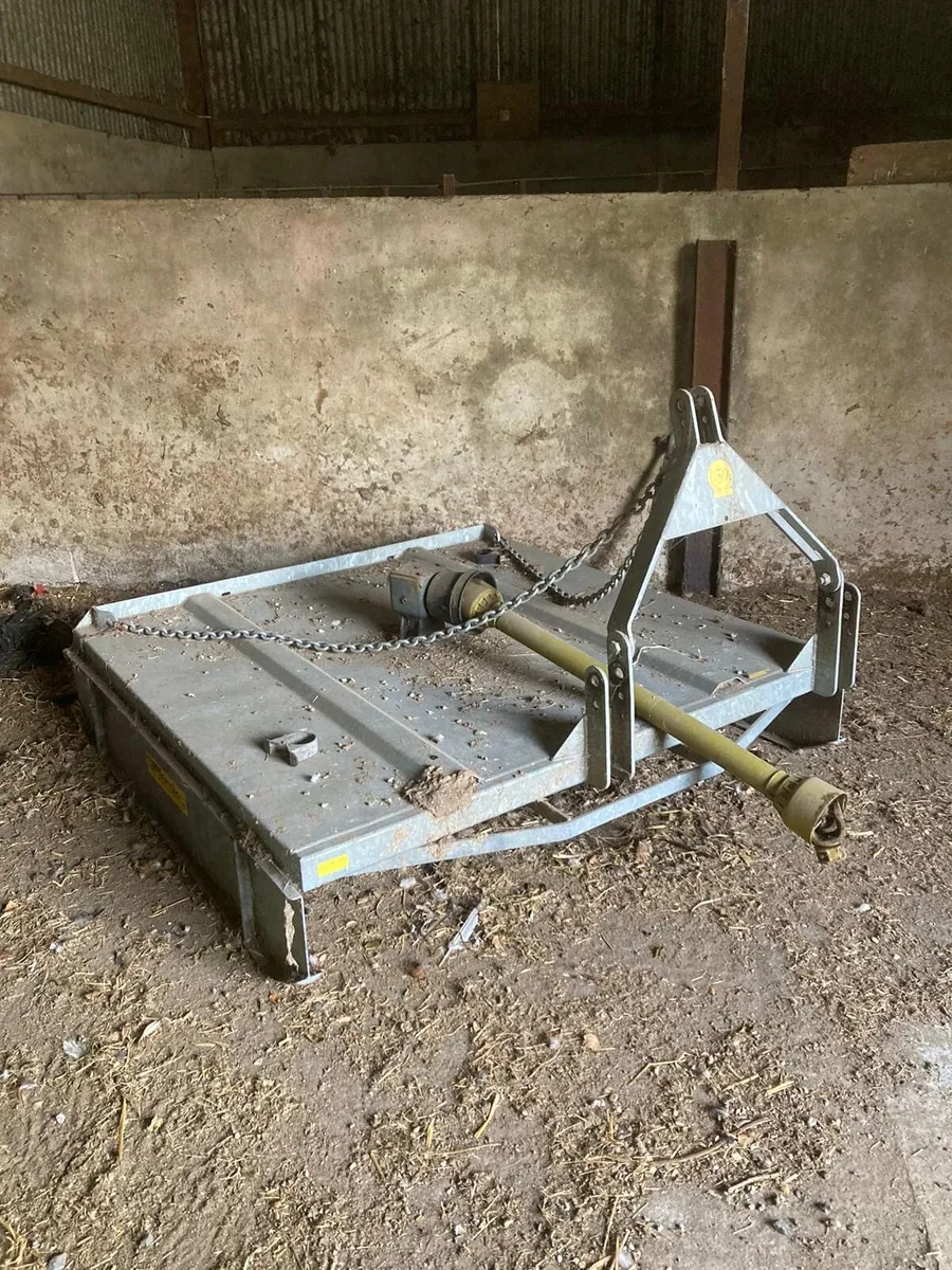 Sprayer, Topper and Muck Spreader - Image 3