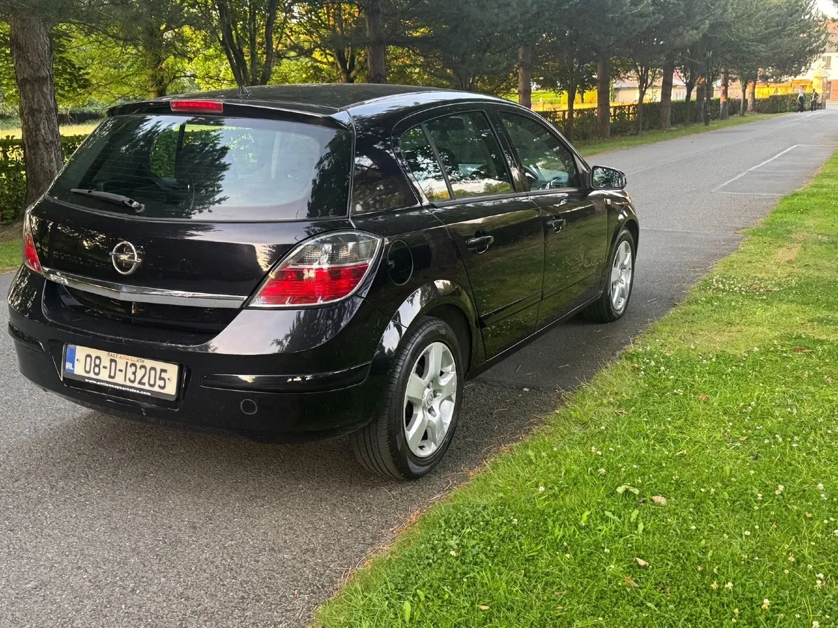 Opel Astra 2008 - Image 3