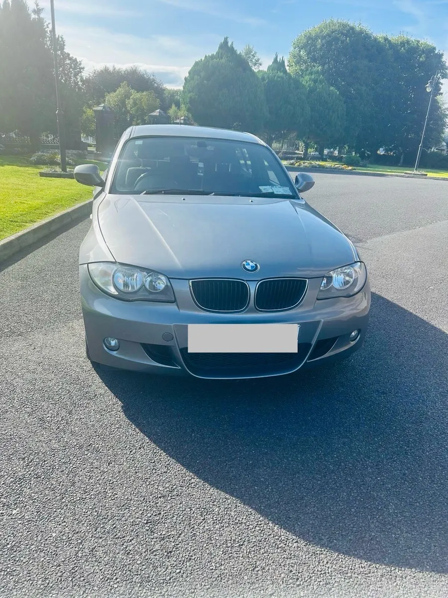 BMW 1-Series 2010 - Image 1