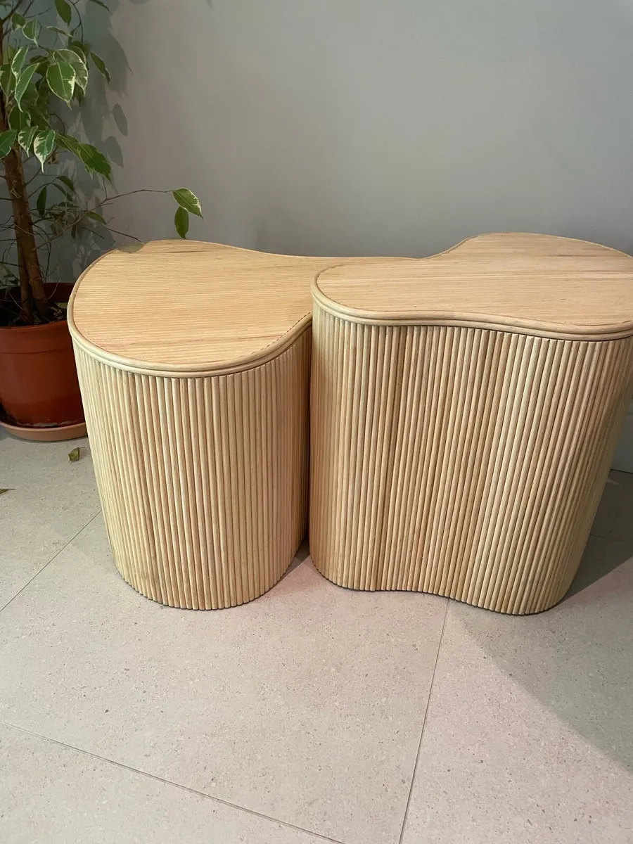 Coffee table with storage - Image 4