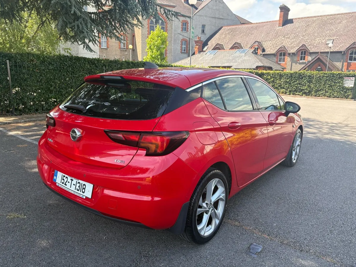 15 Opel Astra 1.6 CDTI DIESEL SRI 110BHP NCT 02/26 - Image 4