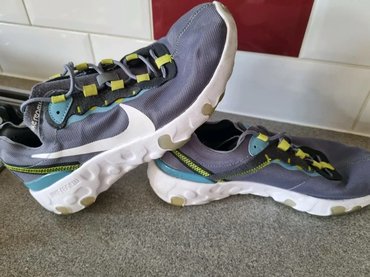 Nike runners - Image 1