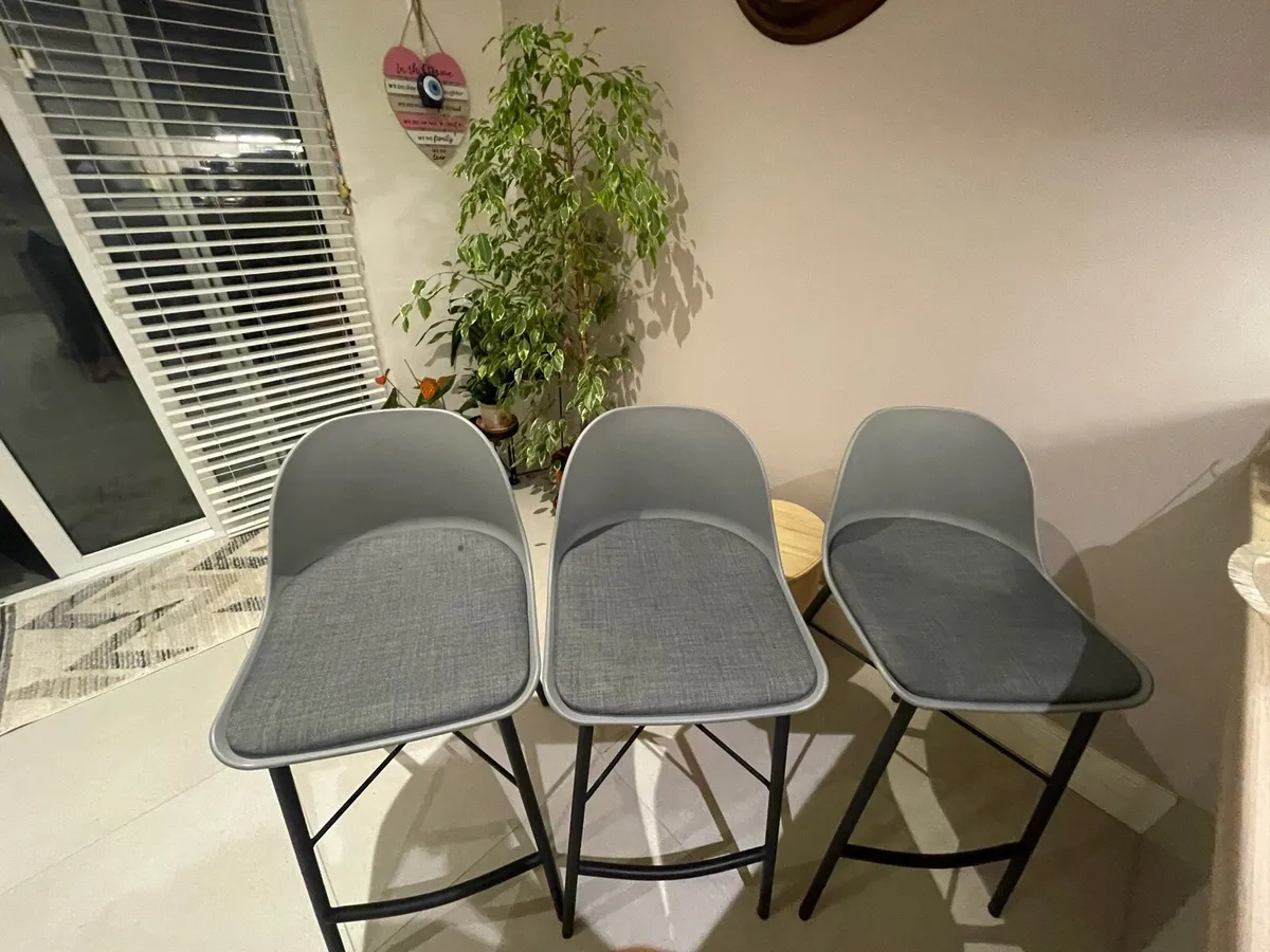 Bar stools - Image 3