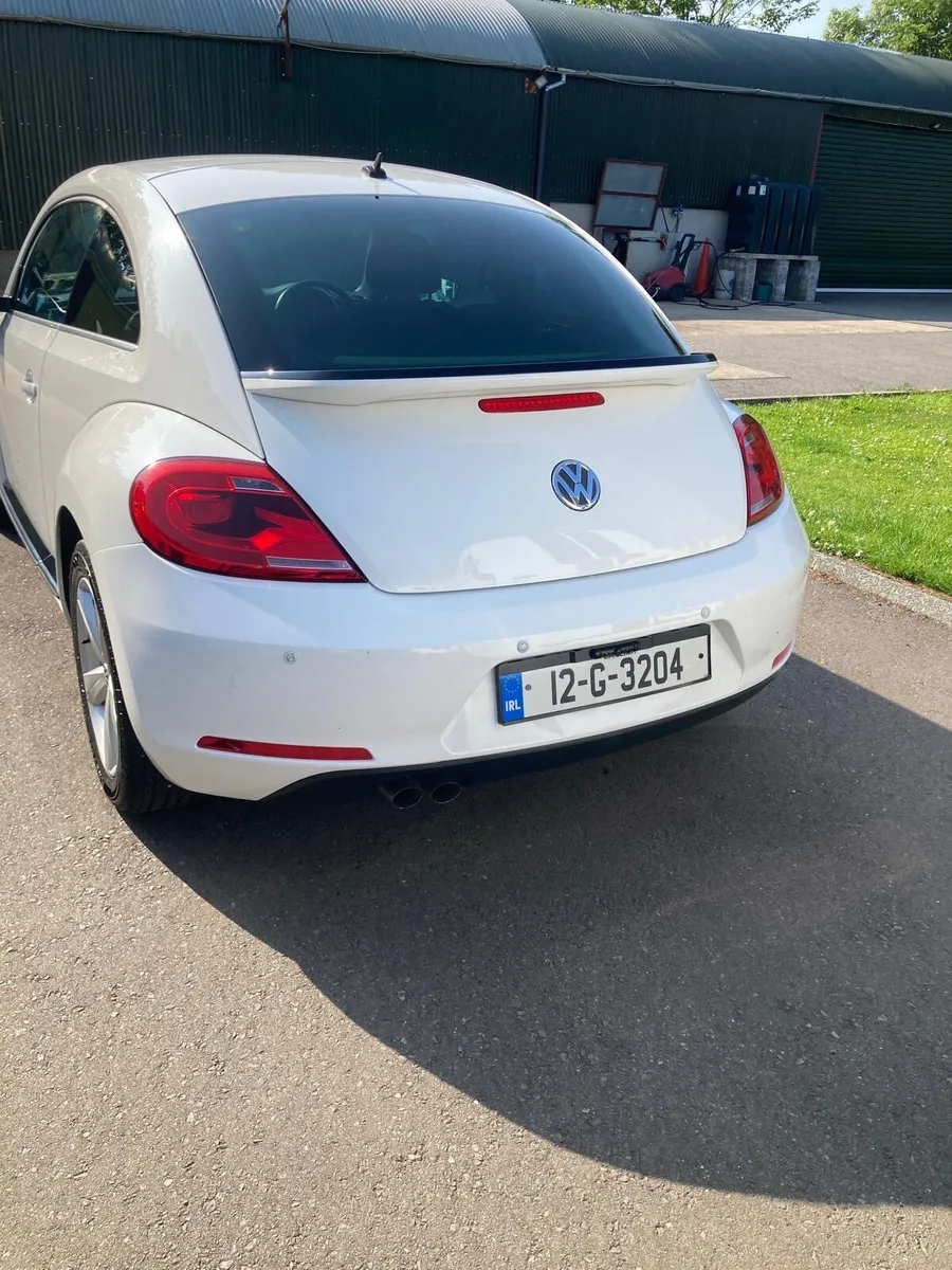 VOLKSWAGEN BEETLE R LINE PETROL 1.4TSI - Image 2