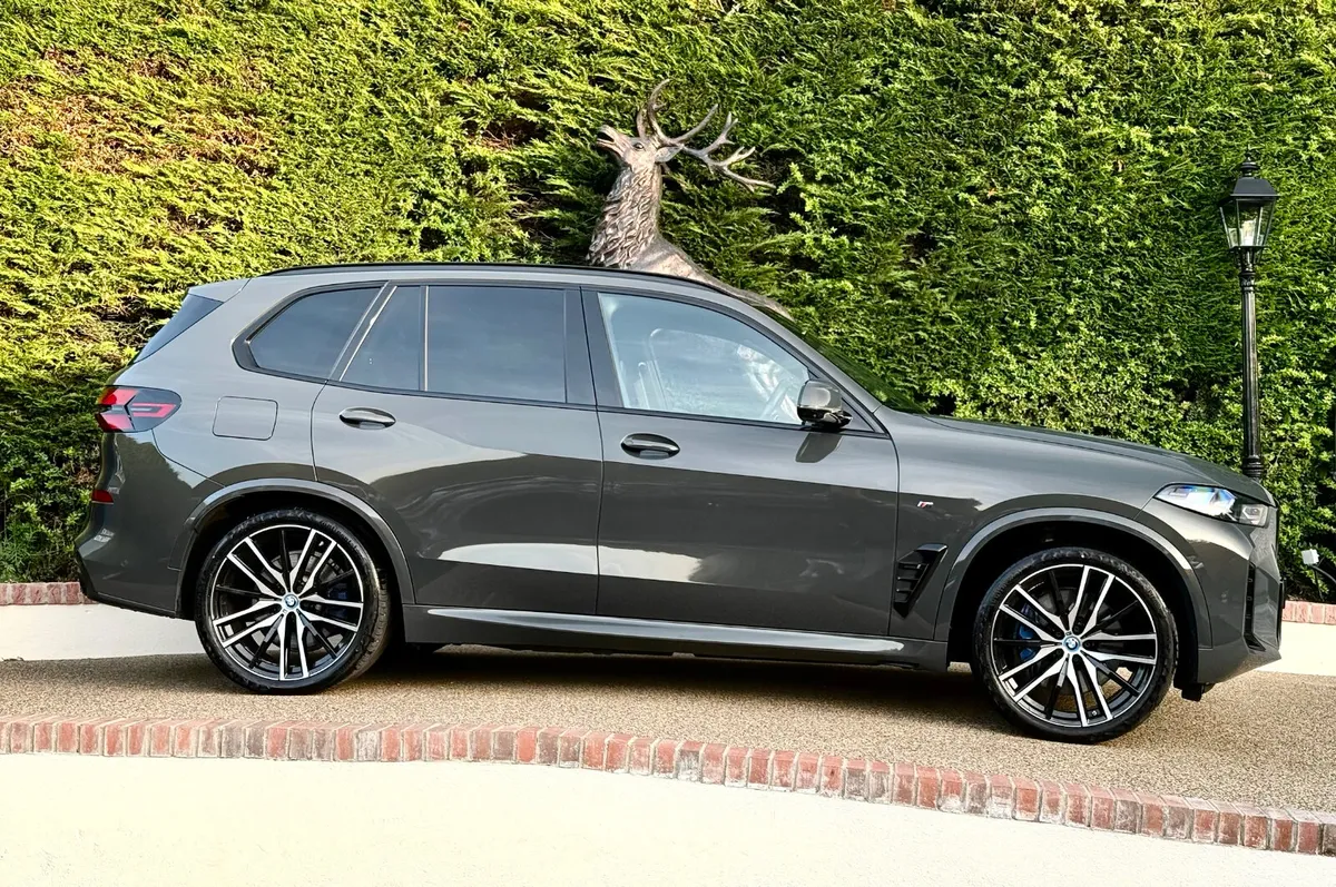 232D BMW X5 50e M SPORT PRO 499BHP - Image 3