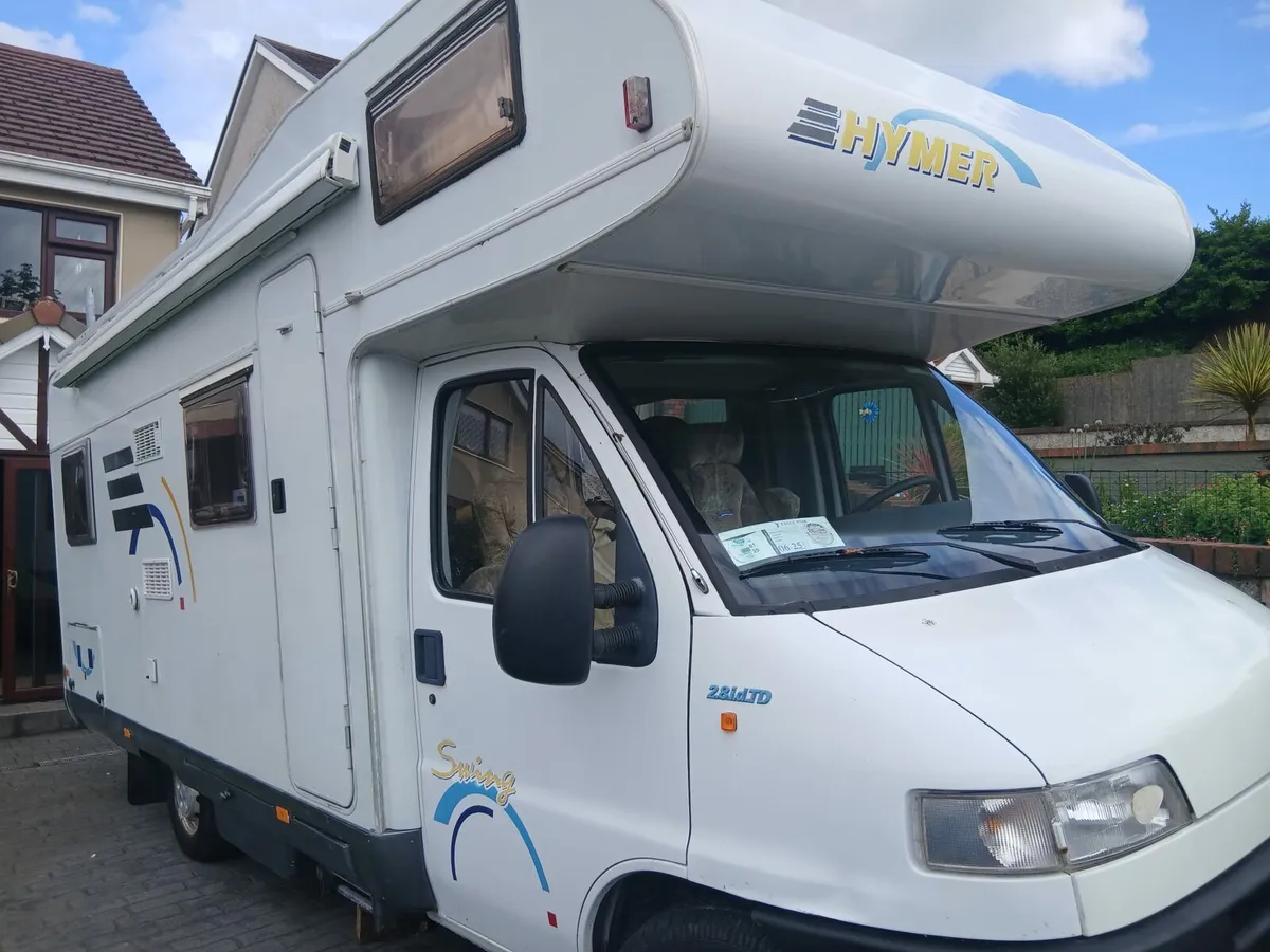 Hymer 6 berth Campervan - Image 1