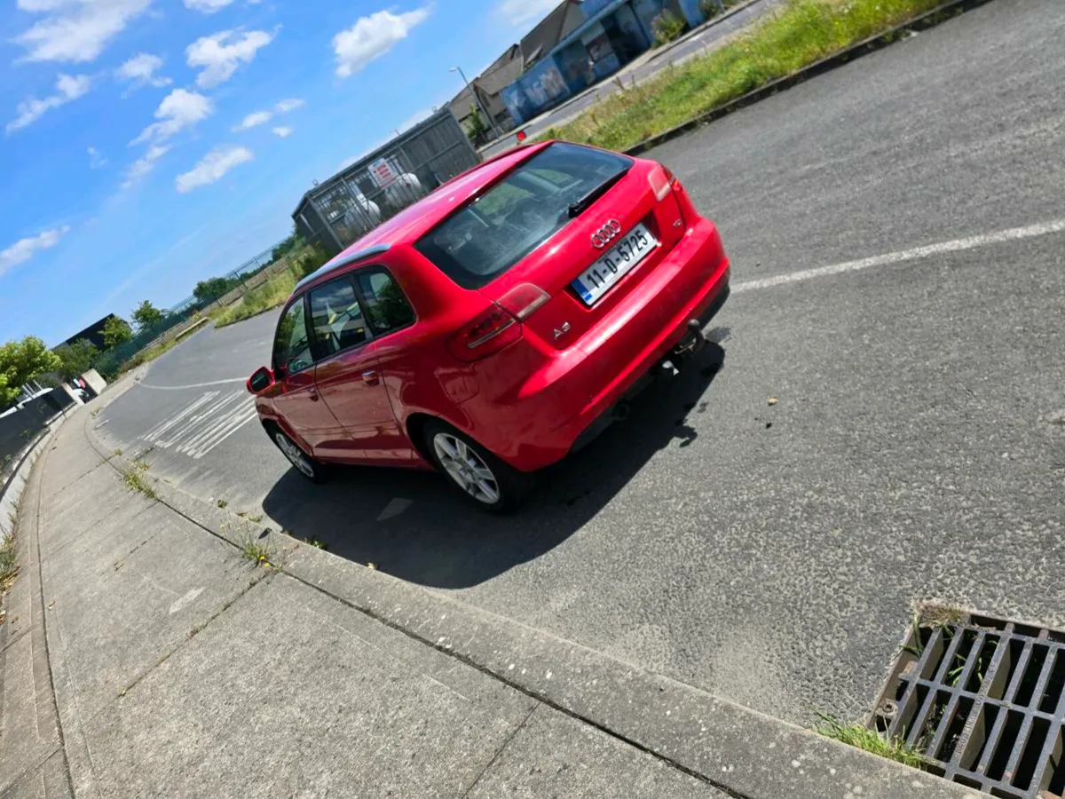 Car - Image 4