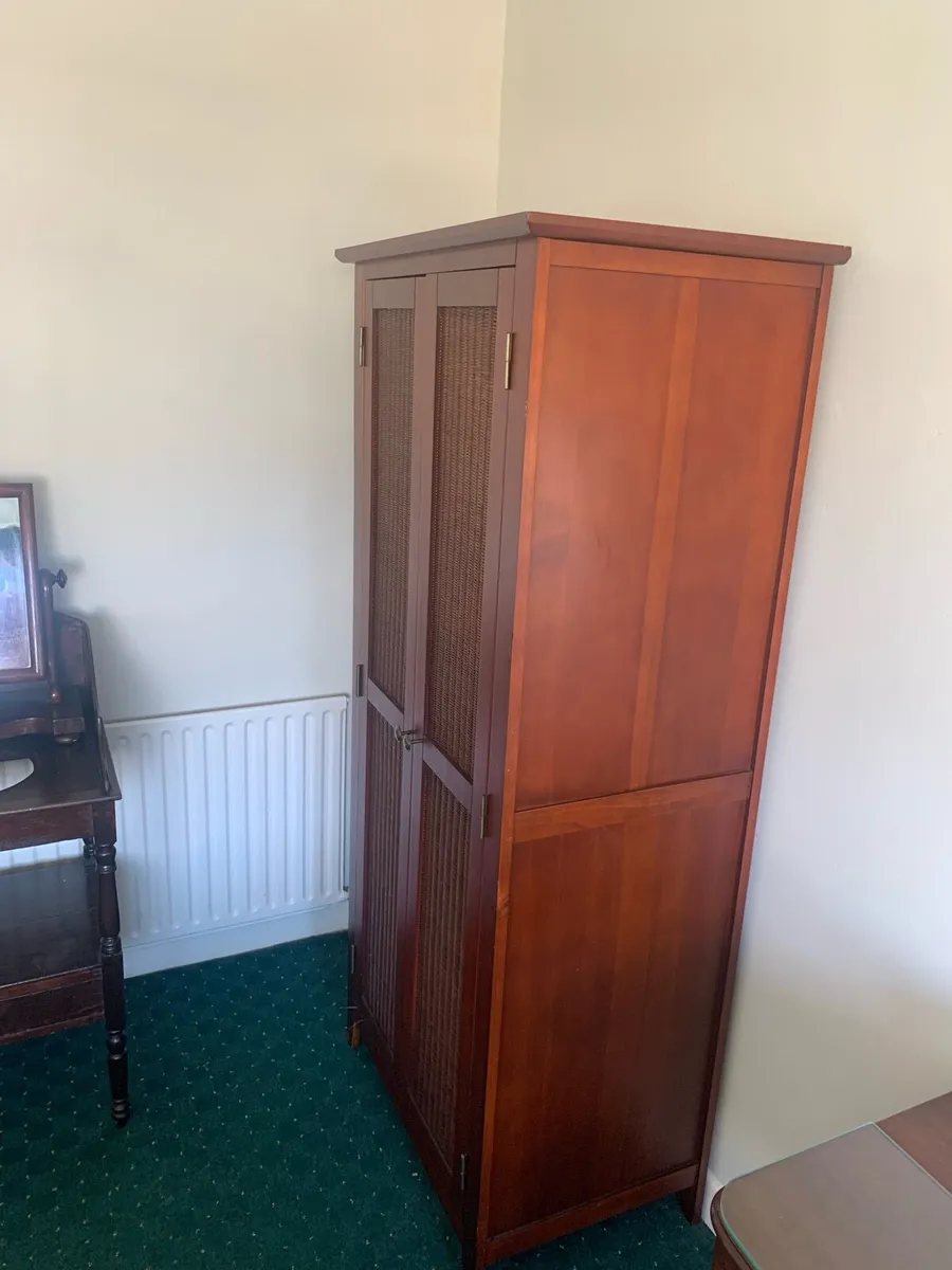 Wicker door wardrobe - Image 2