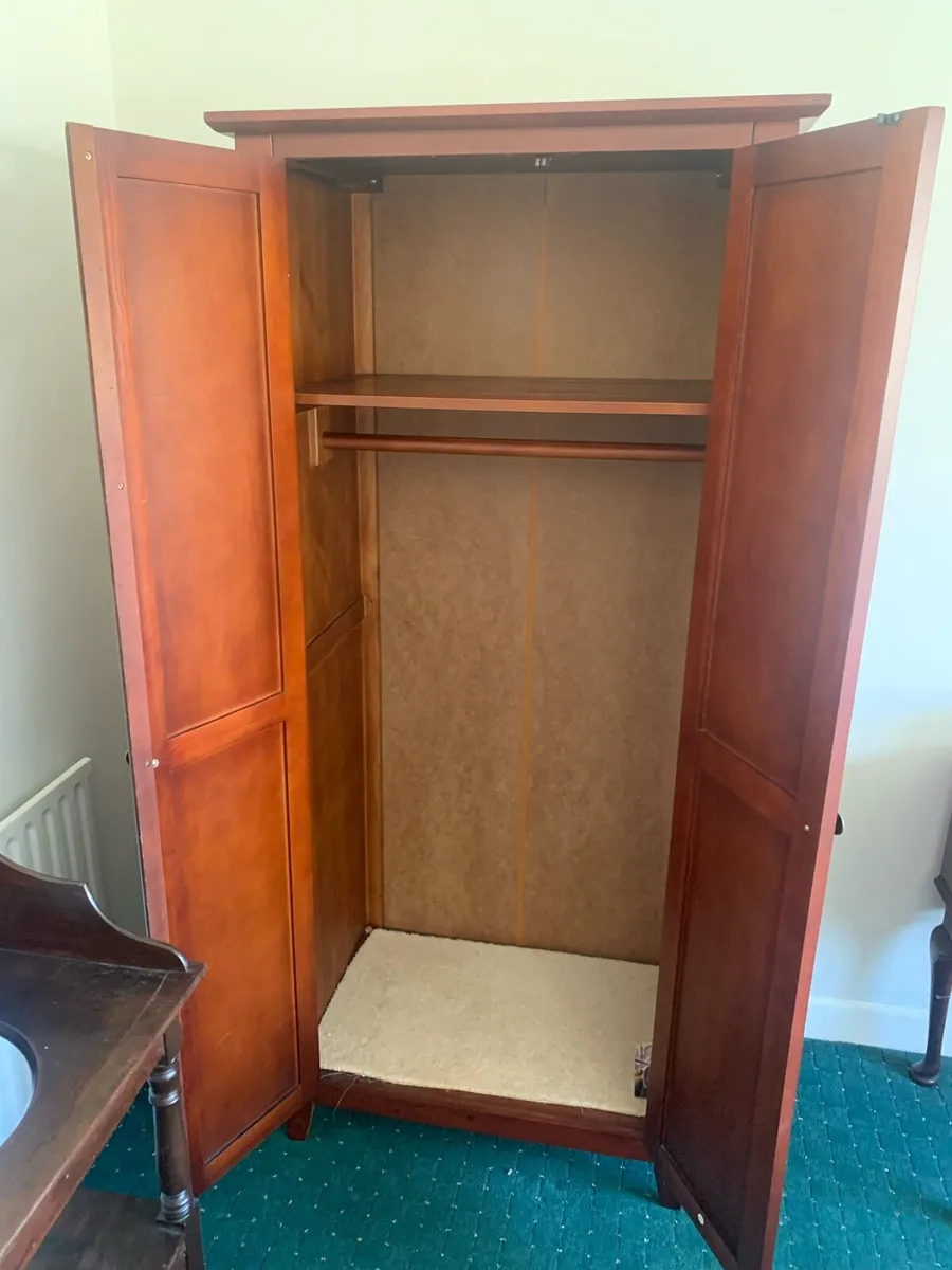 Wicker door wardrobe - Image 3