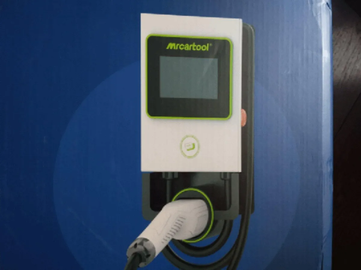 EV     ELECTRIC CAR CHARGER   7KW   NEW IN BOX 450 - Image 1