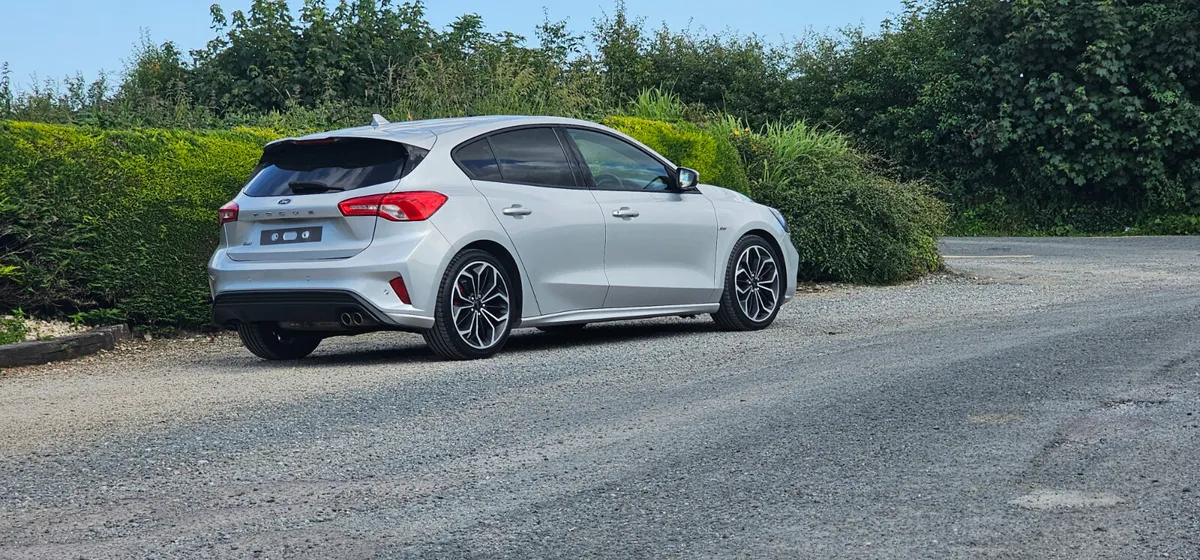 2019 Ford Focus 1.5 TDCi ST-Line X  – Top Spec - Image 3