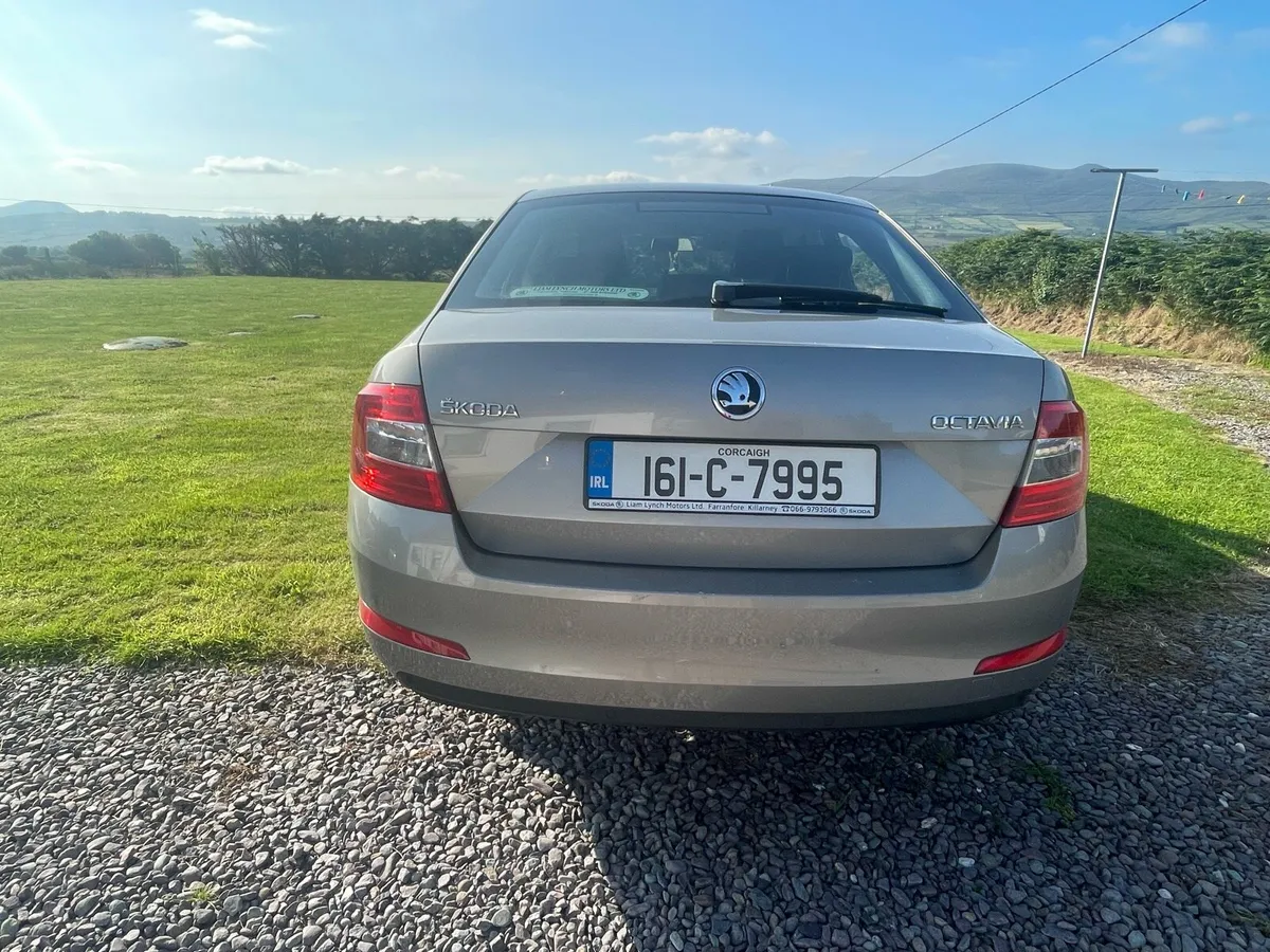 Skoda Octavia - Image 2
