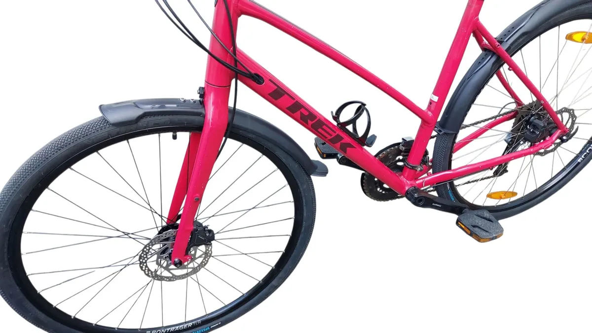 Trek FX 3 Hydraulic Disc Brakes - Image 2