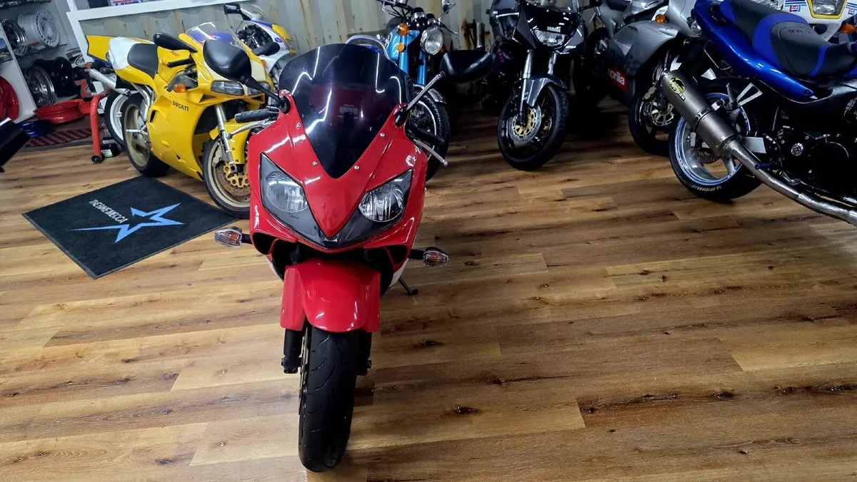 Honda CBR 600f - Image 2