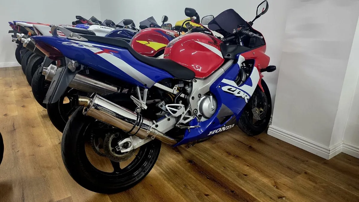 Honda CBR 600f - Image 4