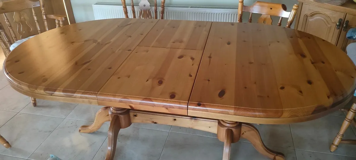 Dining Table & Chairs - Image 3