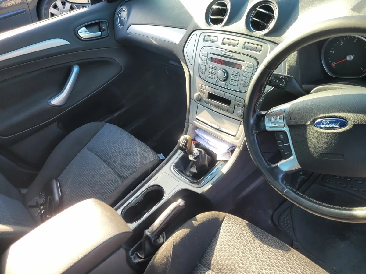 Ford Mondeo 2010 - Image 3