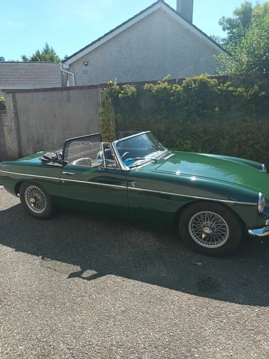 MG MGB 1970 - Image 2