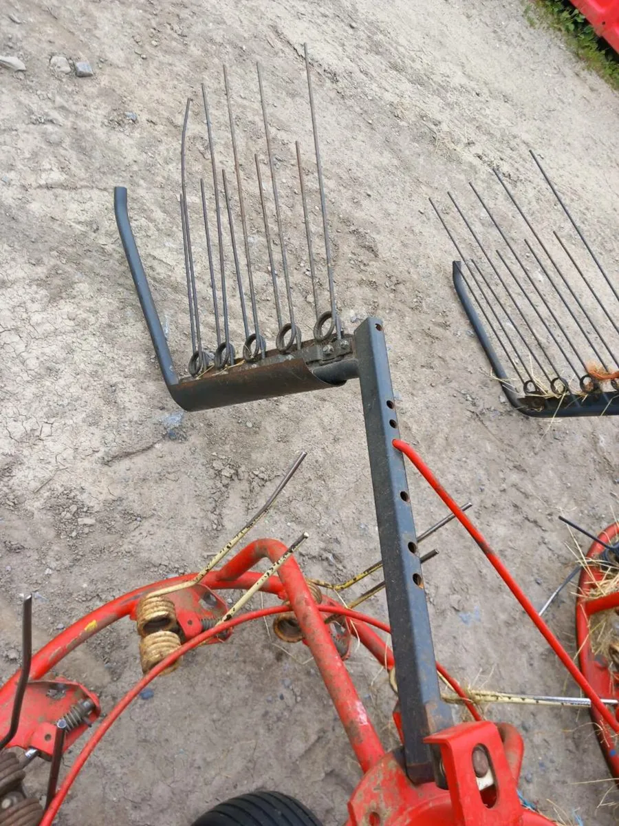 Kuhn haybob 300 - Image 3