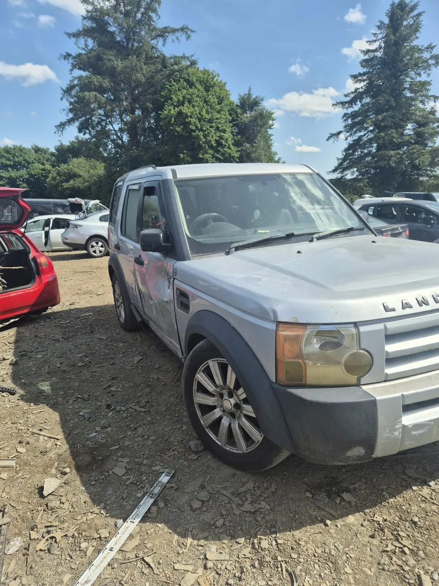 Land Rover Discovery - Breaking only - Image 2