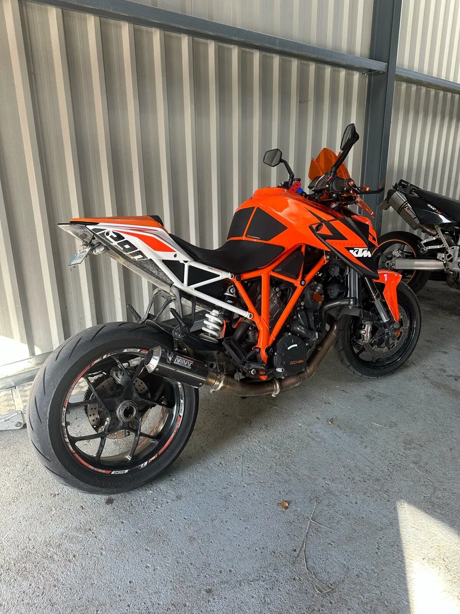 2016 ktm 1290 superduke r - Image 3