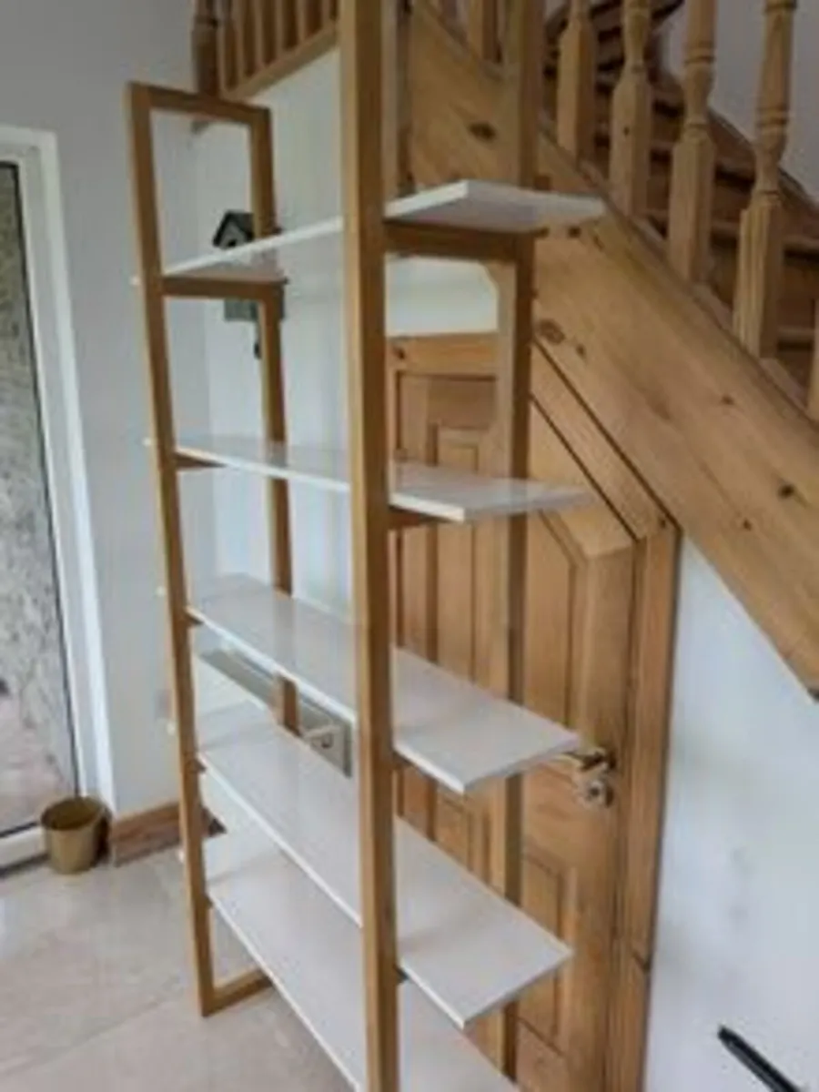 Book Shelf