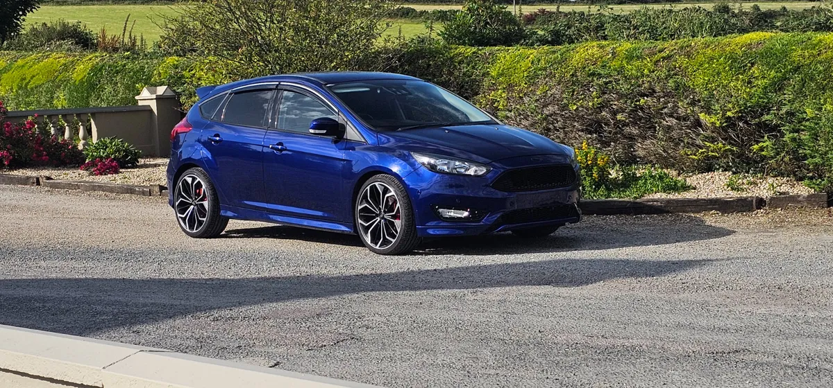 Ford Focus Zetec S 2015 - Image 4