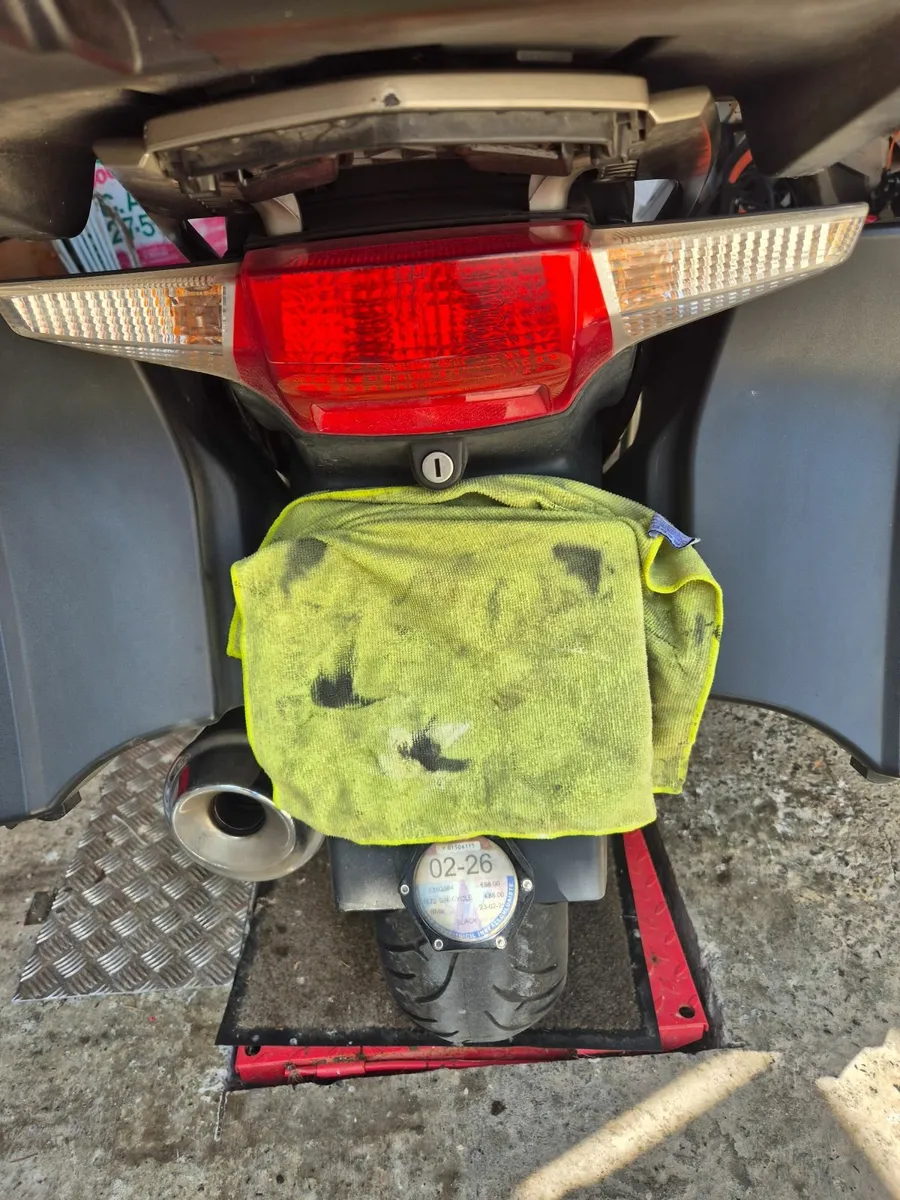 BMW R 1200 RT 2013 - Image 1