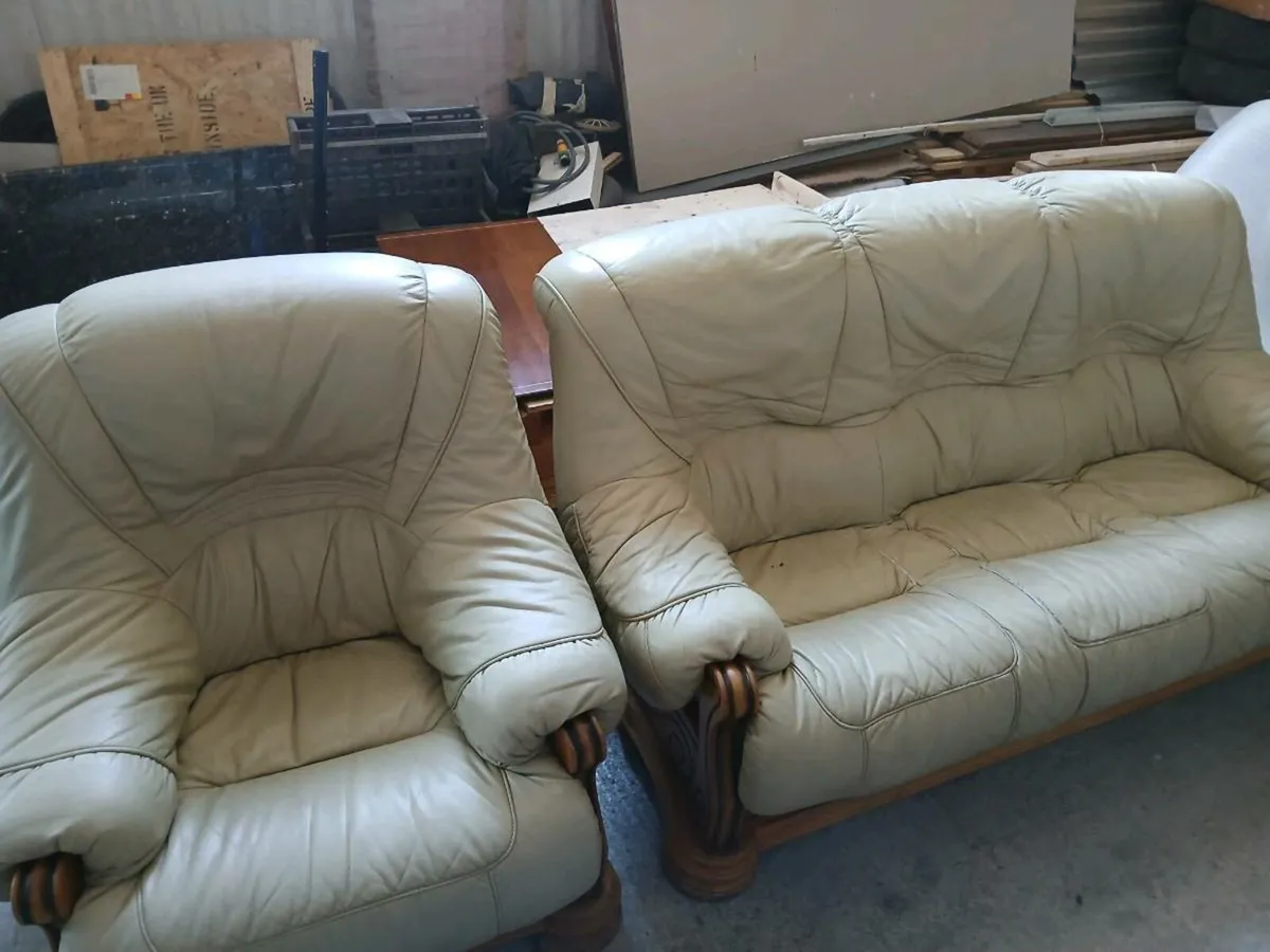 Couch, table & chairs , furniture - Image 1