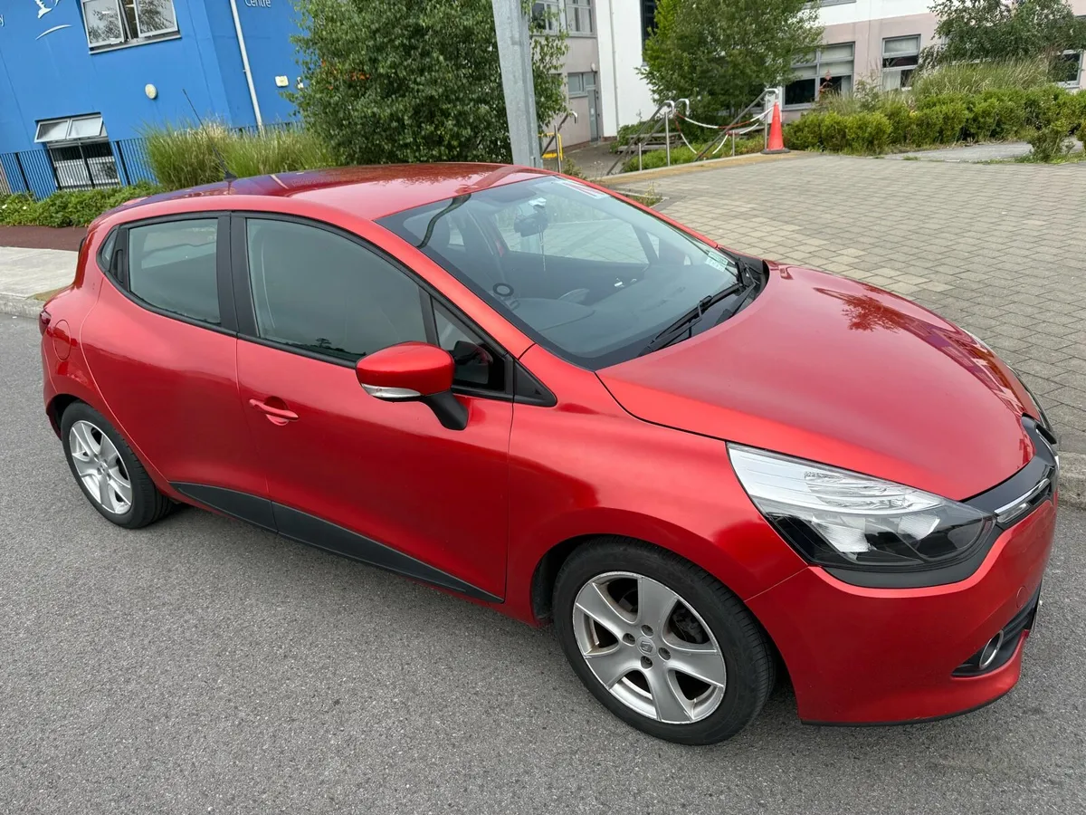Renault Clio - Low Mileage - Image 3