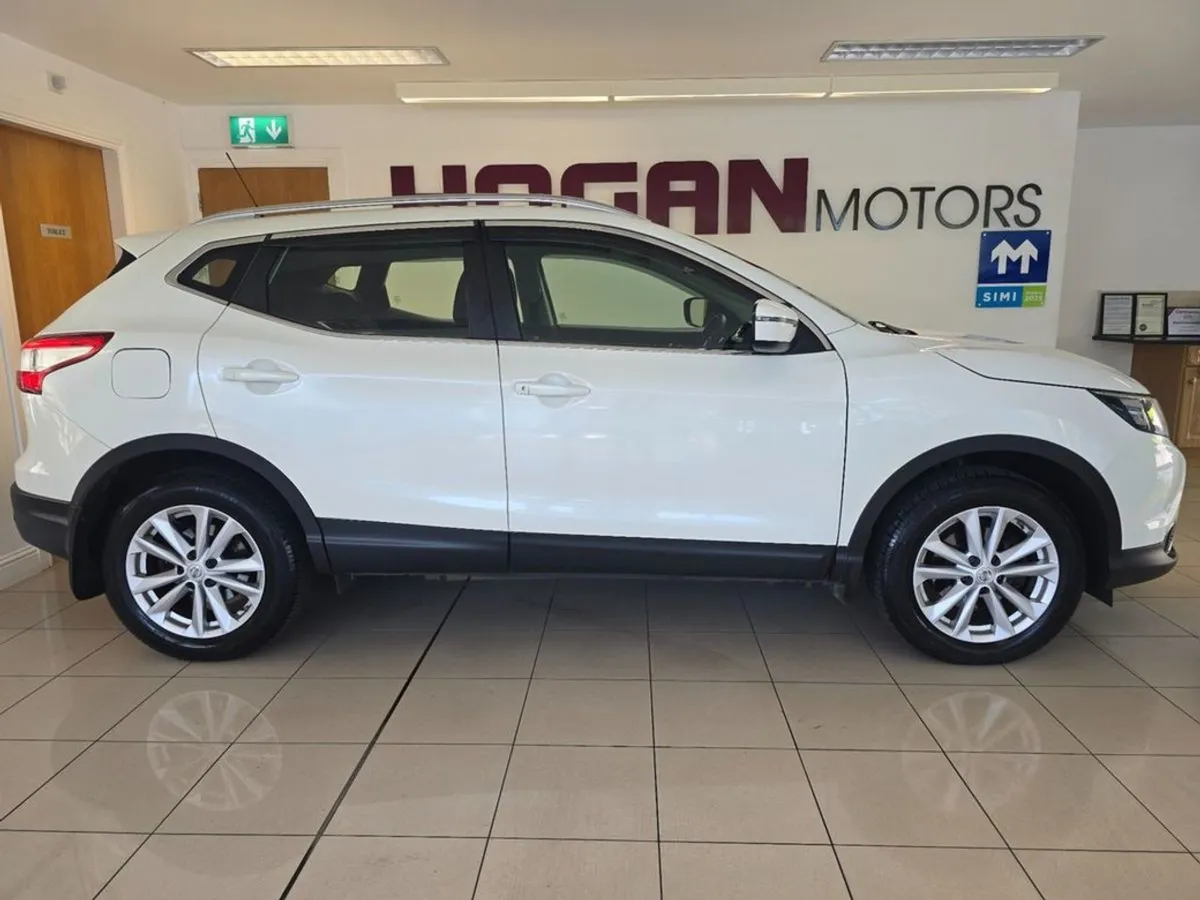 Nissan QASHQAI 1.5 SV My17 Sport Great Spec - Image 3