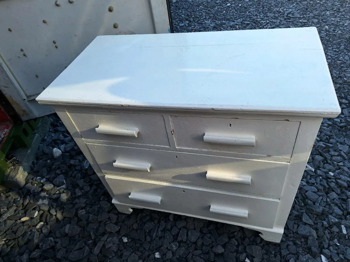 Old, painted pine chest of drawers (DELIVERY) - Image 2
