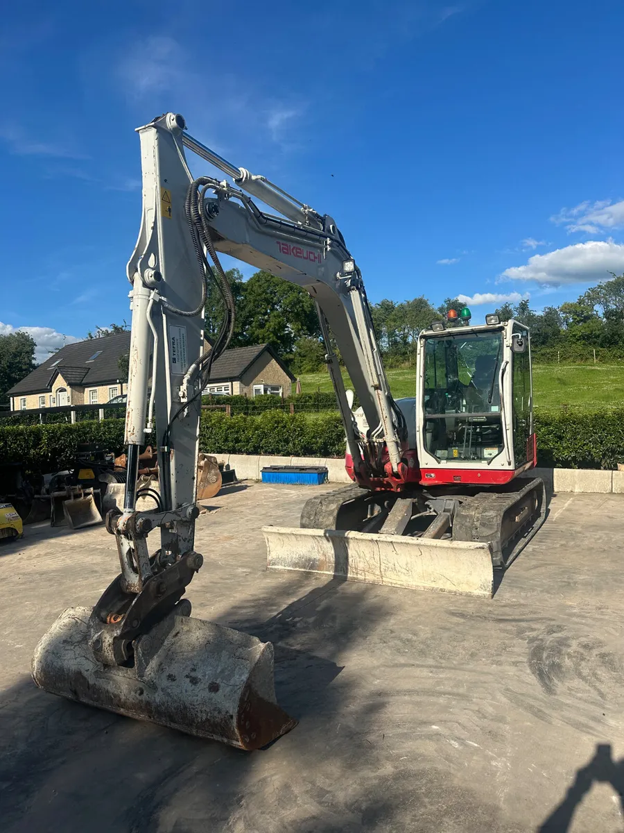 2018 TAKEUCHI TB290 - Image 4