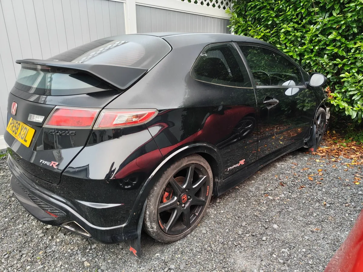 Honda Civic 2008 - Image 1