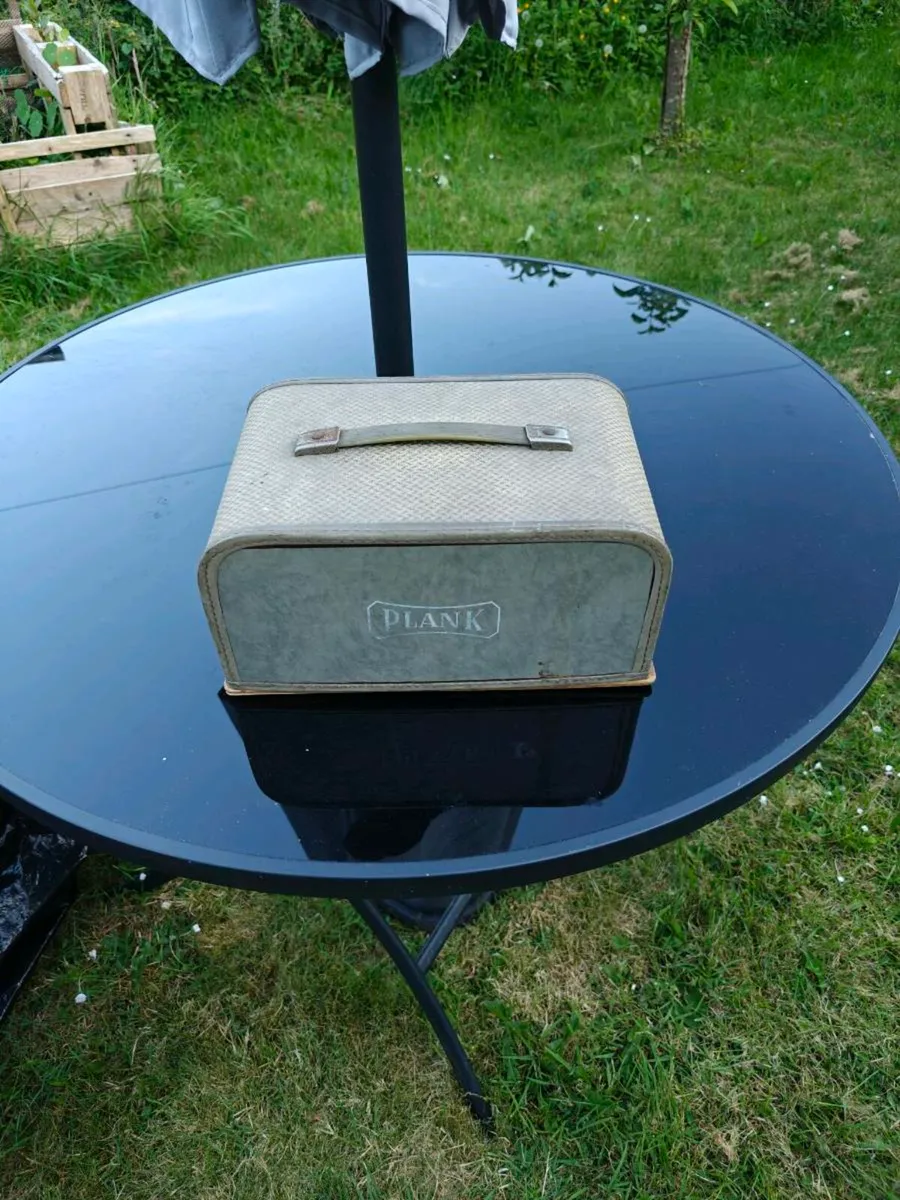 Vintage film projector - Image 2