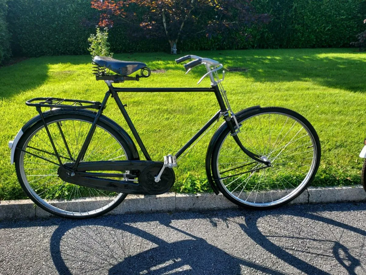Vintage high nelly bicycles - Image 2