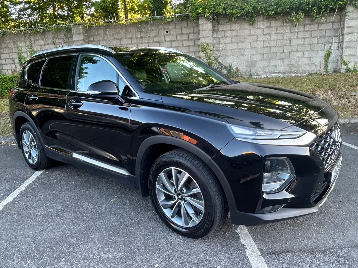 2019 HYUNDAI SANTA FE 4WD EXECUTIVE PLUS LOW KM - Image 2