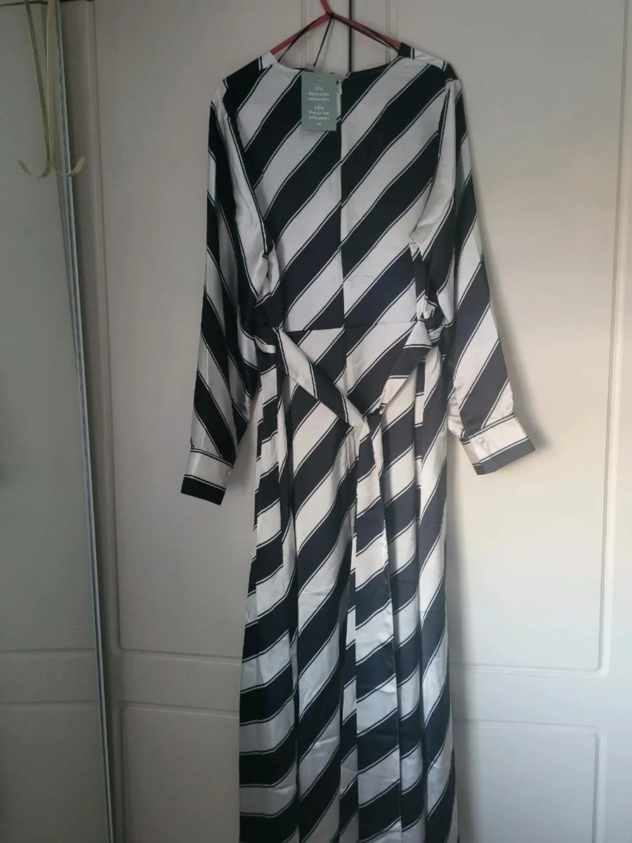 Dress - Image 2